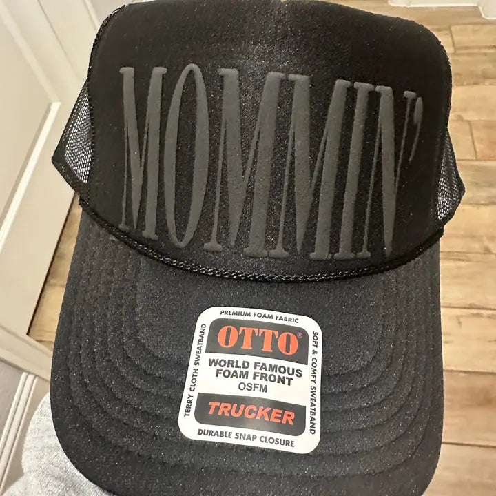 MOMMIN’ Foam Trucker Hat